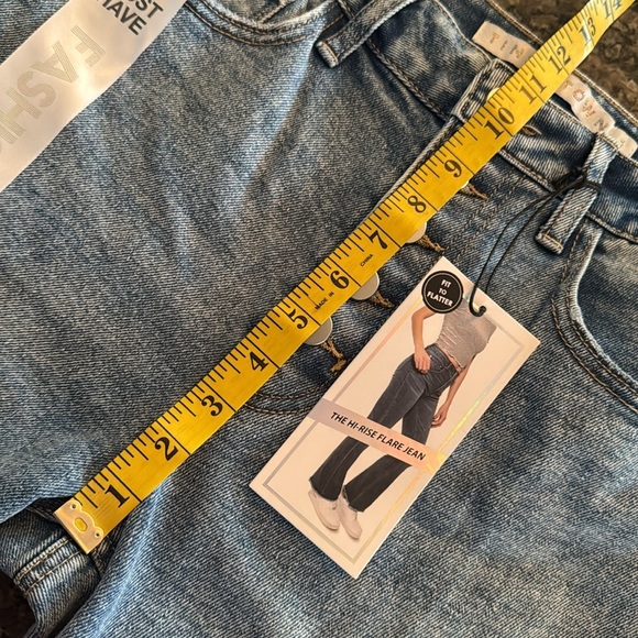 Tinseltown high rise flare button fly women’s Blue Jeans NWT 7/28 - Picture 10 of 13